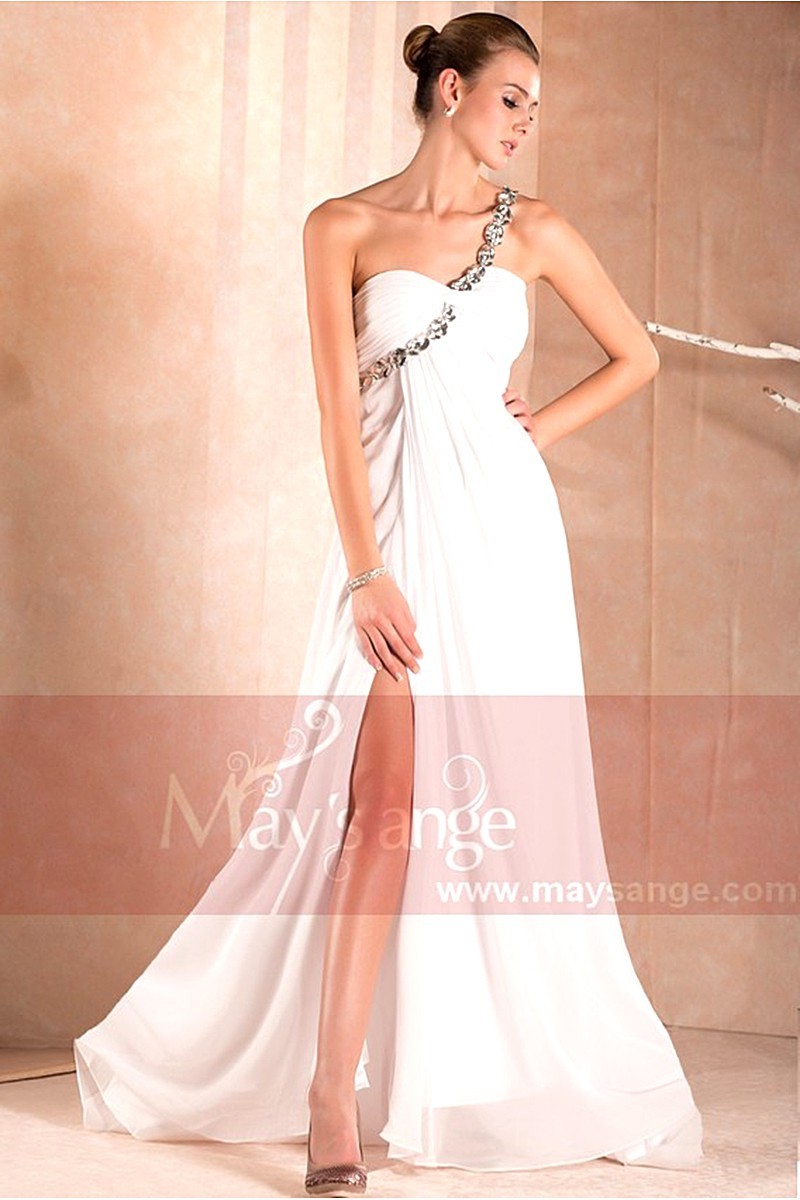 robe-de-soiree-blanche-866jfh.jpg